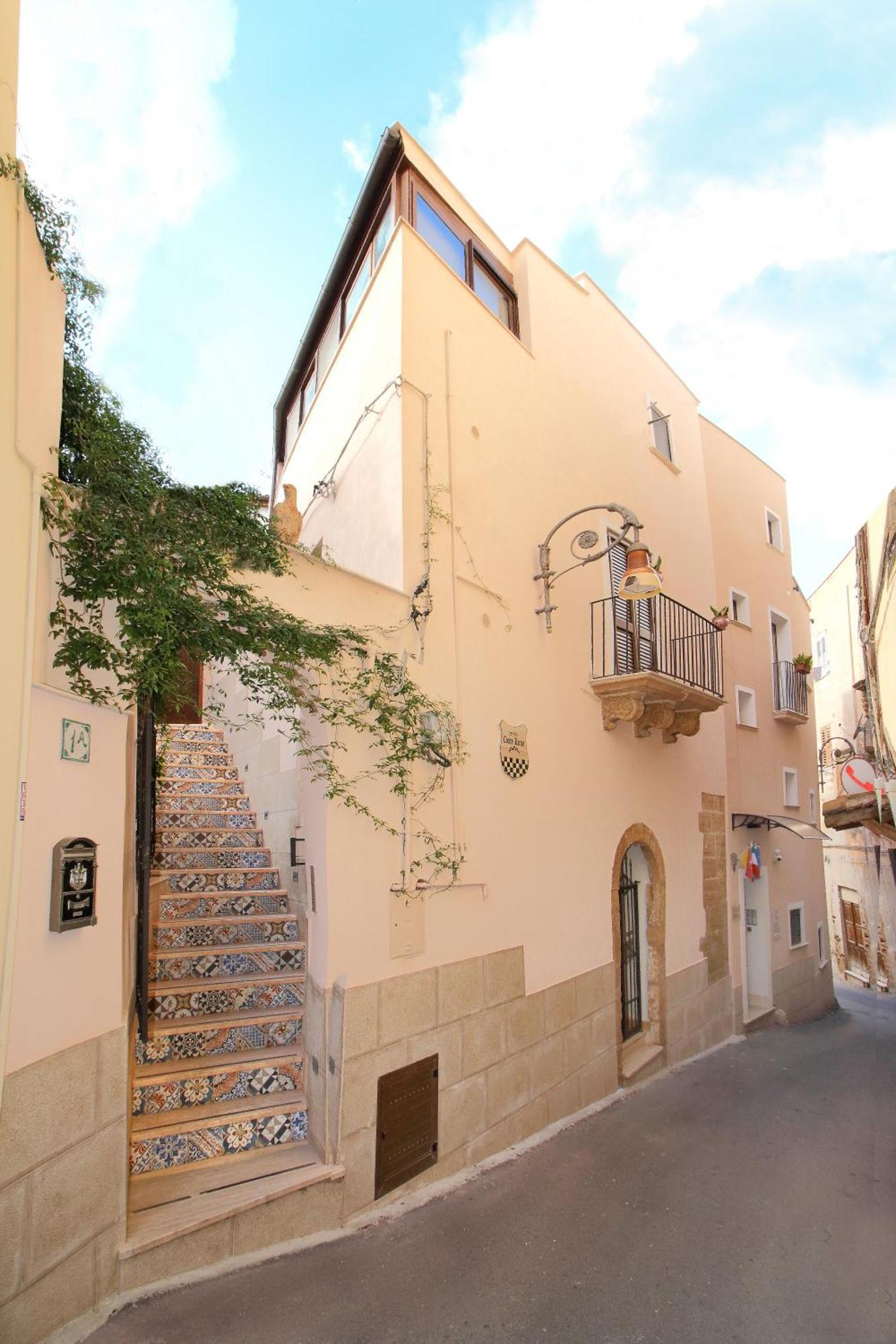 Bed & Breakfasts Conte Perollo Hotel Sciacca Exterior photo