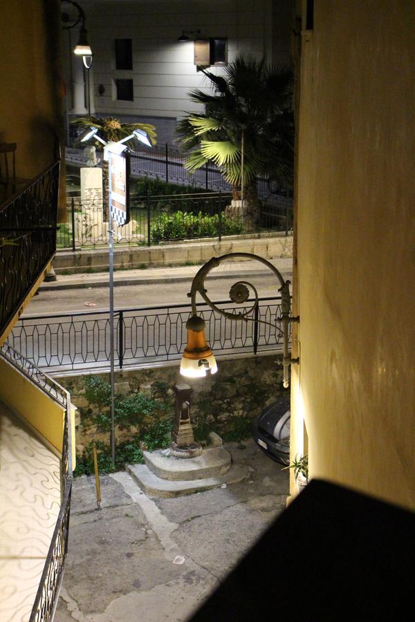 Bed & Breakfasts Conte Perollo Hotel Sciacca Exterior photo