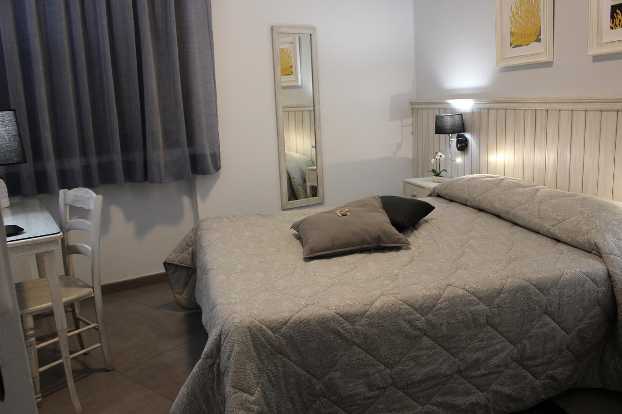 Bed & Breakfasts Conte Perollo Hotel Sciacca Exterior photo